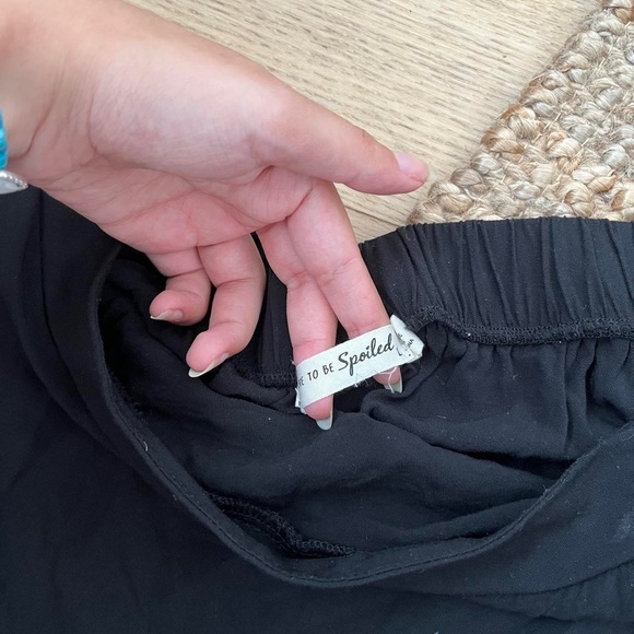 Vintage y2k black midi length skirt - Picture 7 of 9